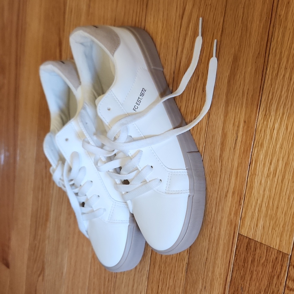 French Connection// white sneakers